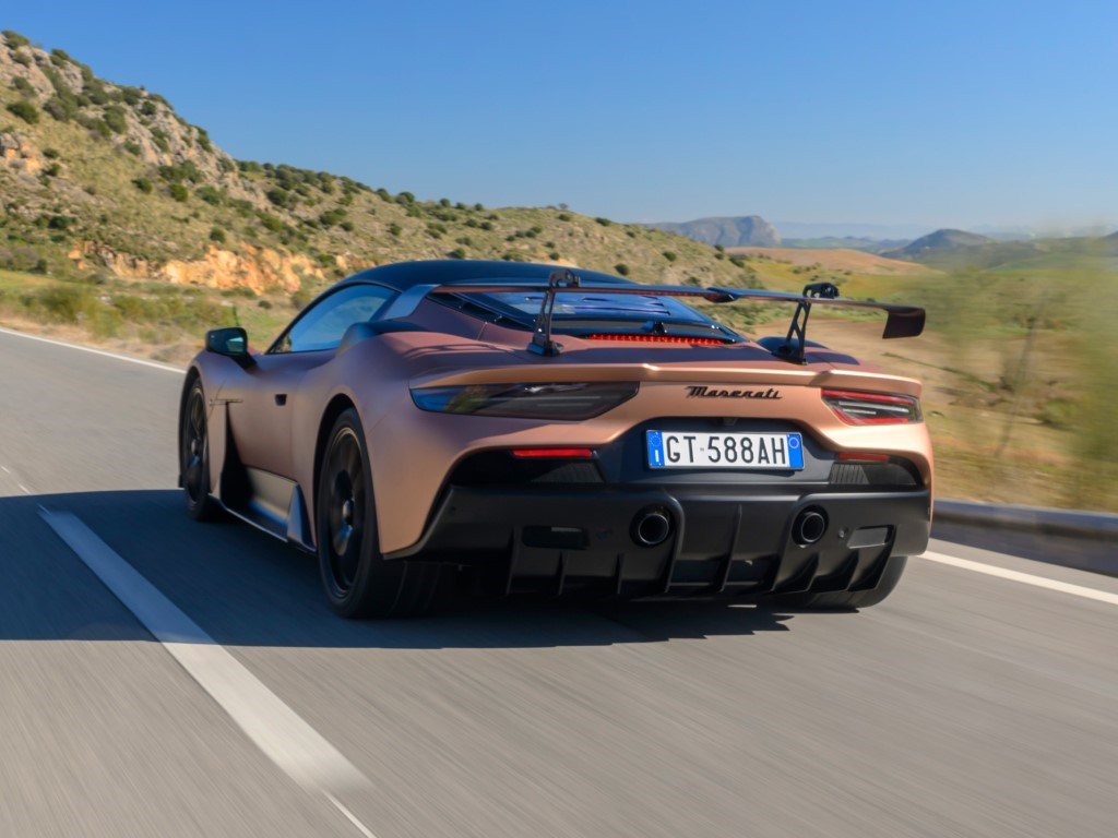 Maserati MC20 GT2 Stradale